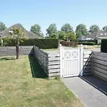 Kustverhuur, Park Schoneveld, Duinroos 102